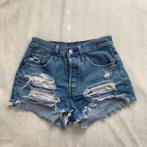 Levi’s 501 Distressed Jean Shorts — 24
